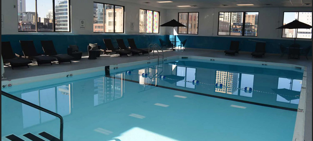 Hotel River North (Chicago).